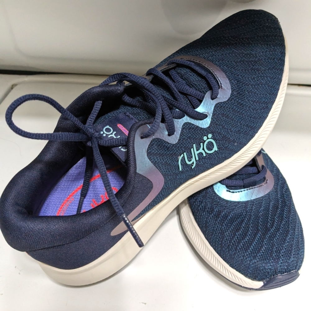 Ryka Flourish Women's walking shoe Navy/Multi